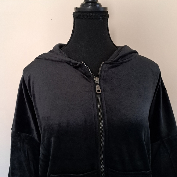 Black Bow 2 Piece Set Joggers Hoodie Velour Size Medium Black Track Suit - Picture 14 of 14